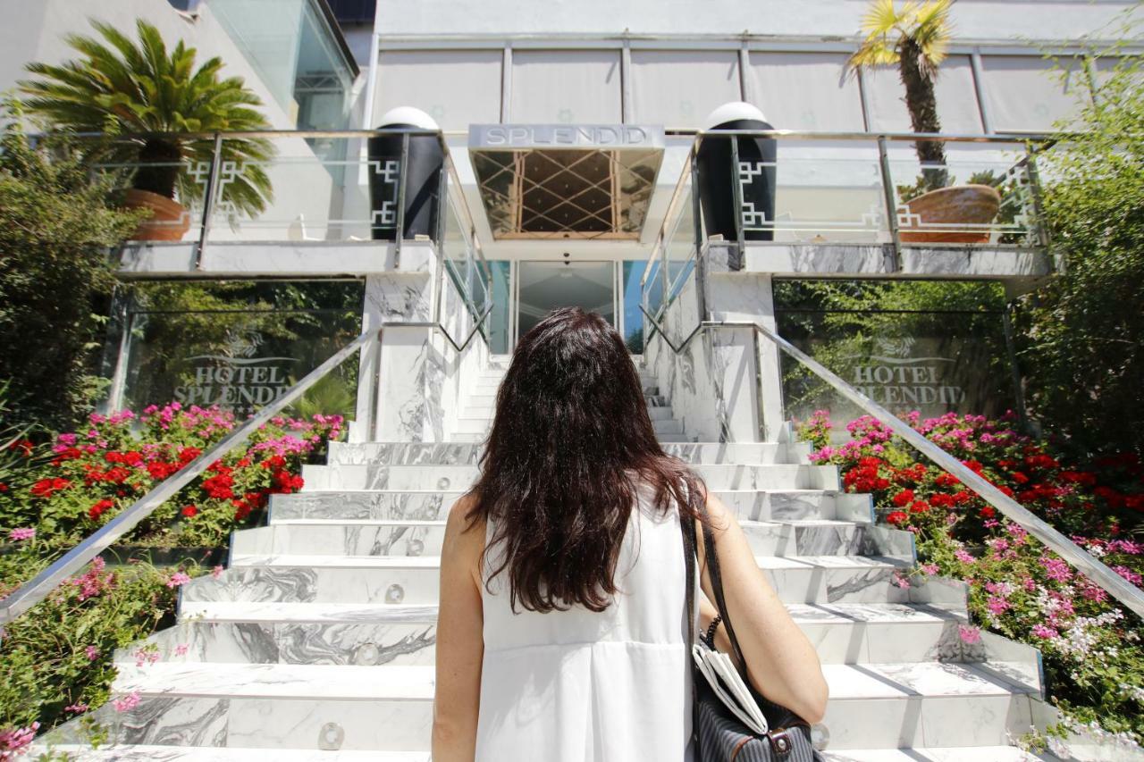 Hotel Splendid Mare Cattolica Esterno foto